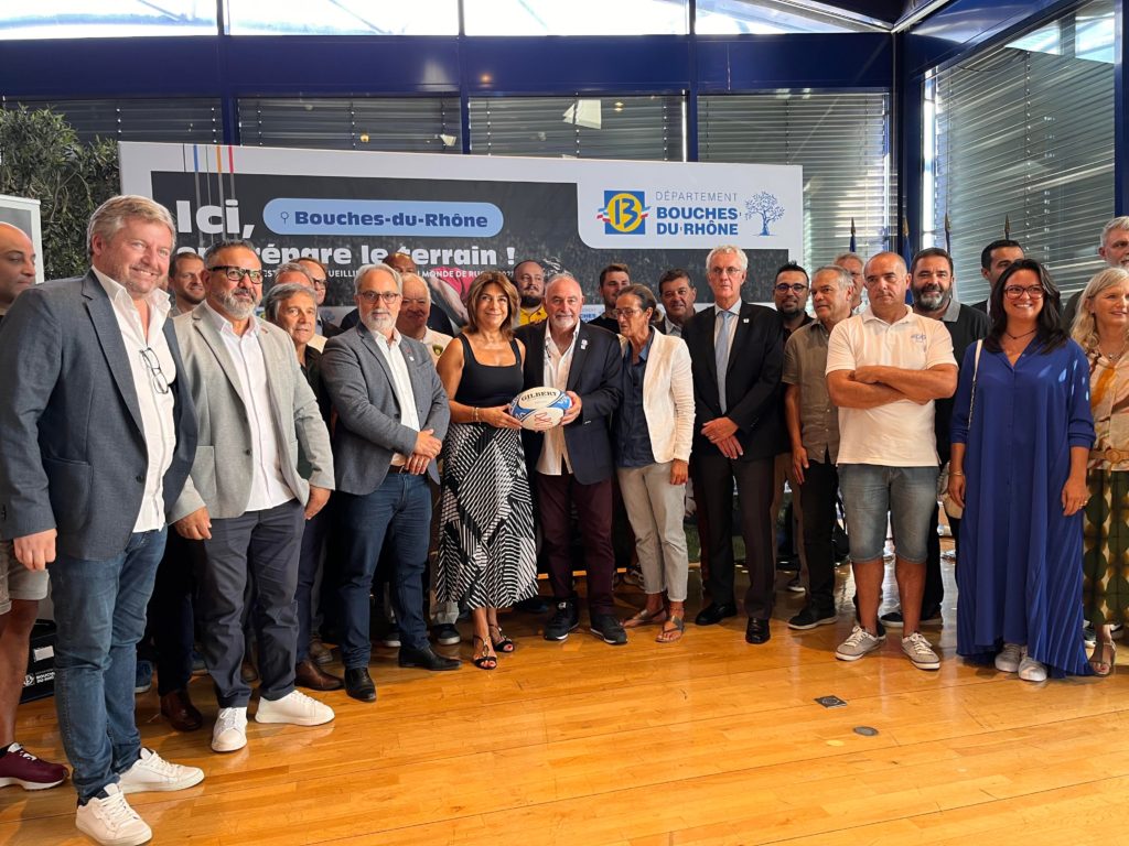 305346942_811658210267189_4797119247644044426_n